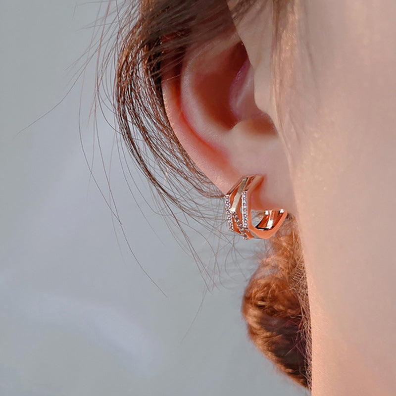 Classic Earring with Timeless Appeal