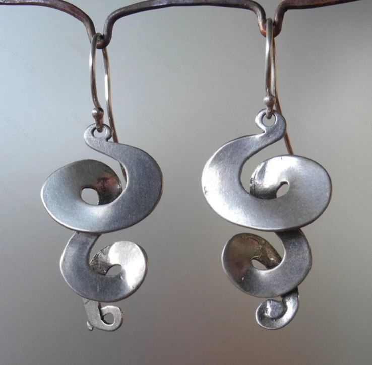 Beautiful Earring with Unique Style