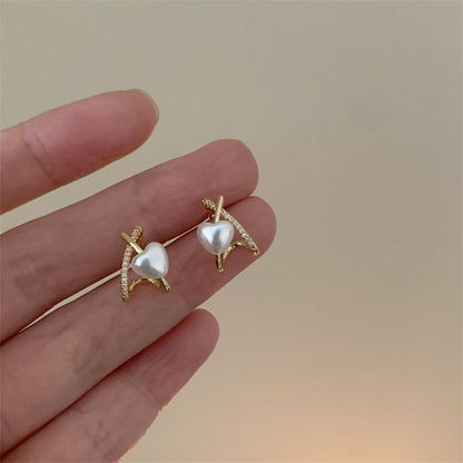Romantic Pearl Earring for Special Moments