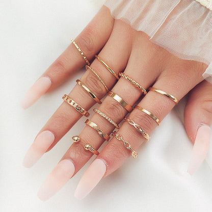 Beautiful Gold Set with Unique Style