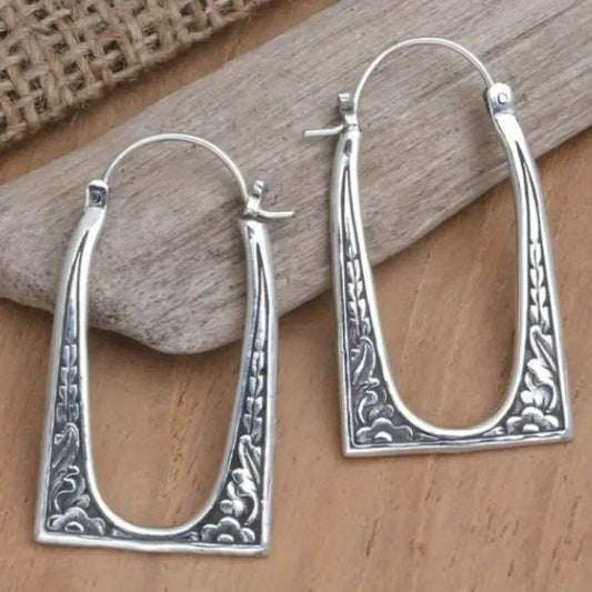 Elegant Earring for Every Occasion