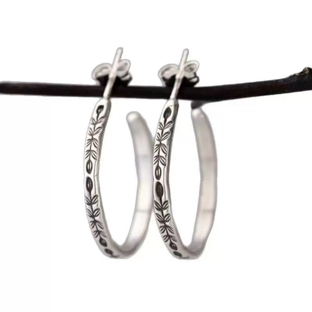 Classic Earring with Timeless Appeal