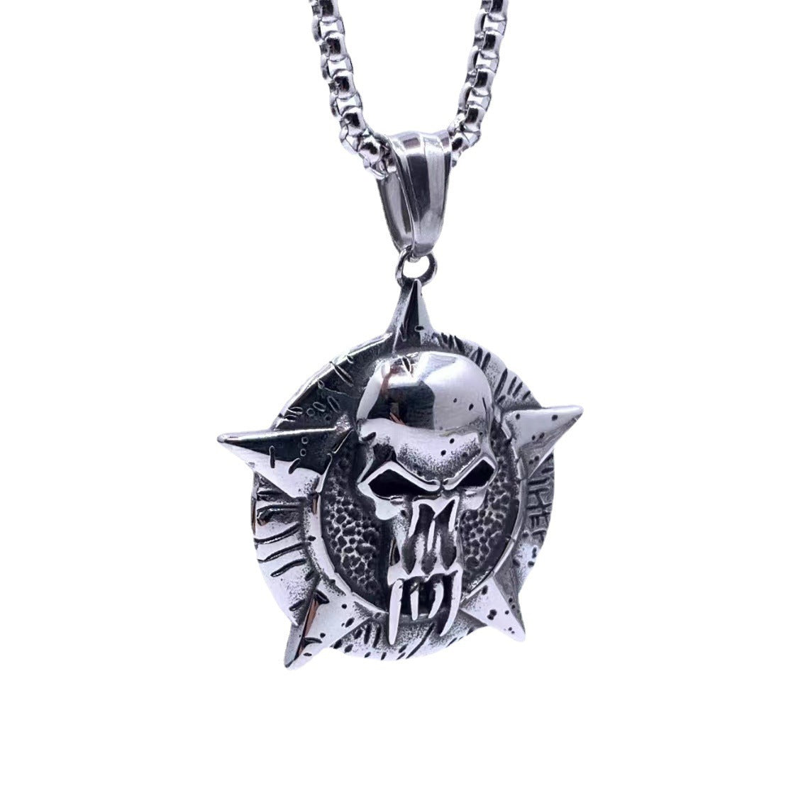 Elegant Pendant for Every Occasion