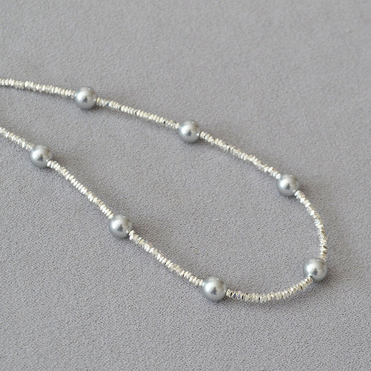 Classic Silver Necklace with Timeless Appeal