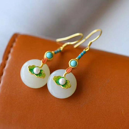 Beautiful Silver Earring with Unique Style