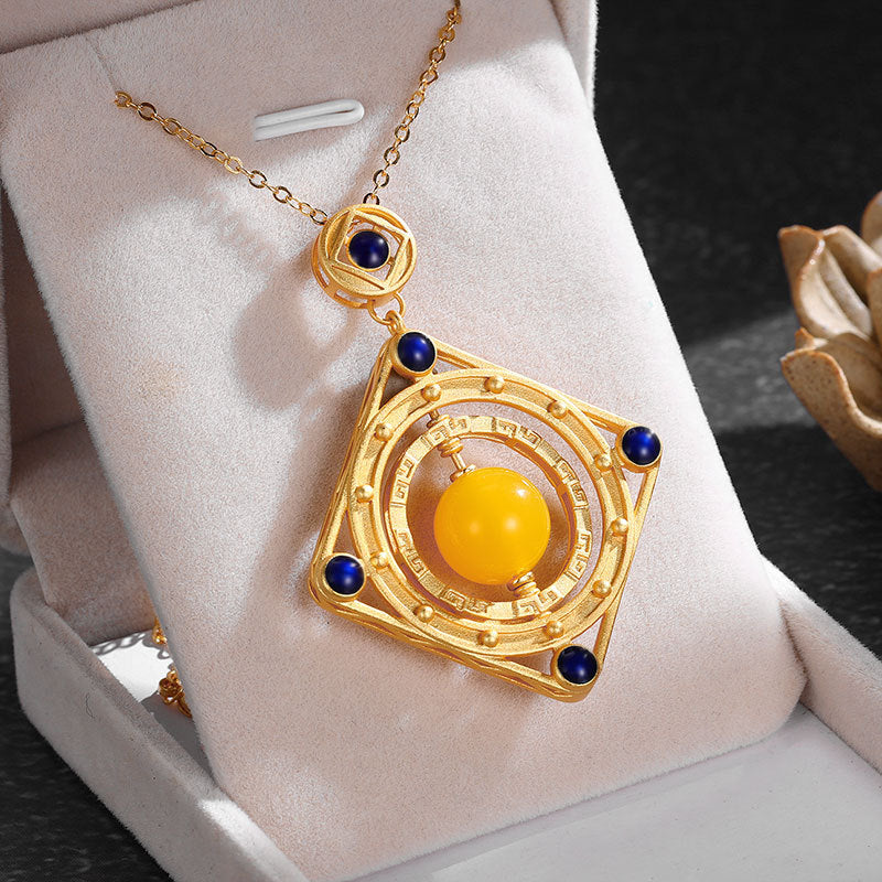 Charming Piece for Any Occasion