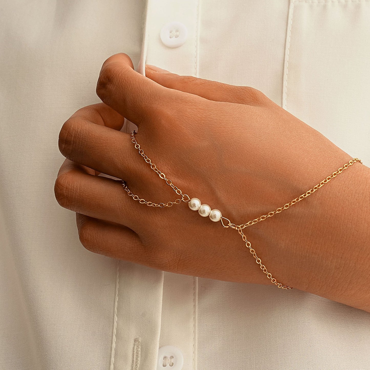 Romantic Pearl Bracelet for Special Moments