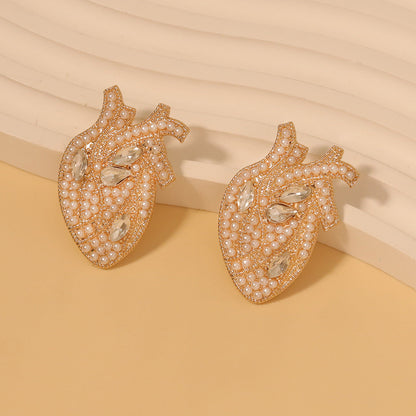 Charming Pearl Earring for Any Occasion