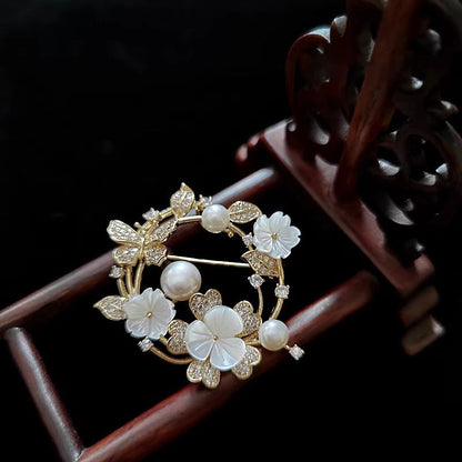 Vintage Handmade Pearl Piece