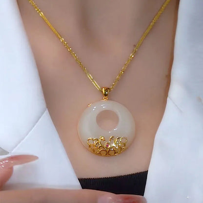Stunning Gold Necklace for Daily Wear