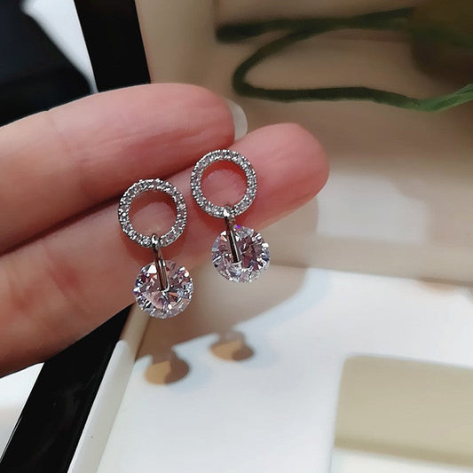 Classic Earring with Timeless Appeal