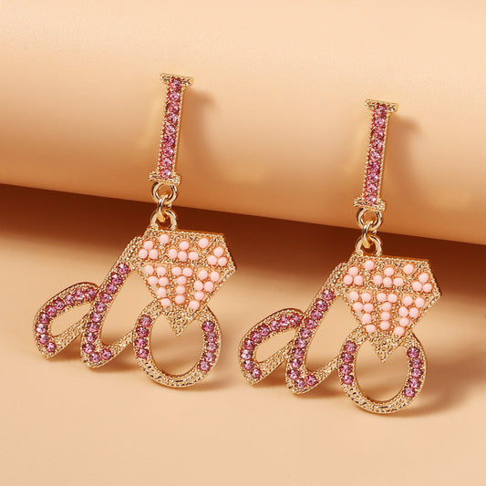 Charming Earring for Any Occasion
