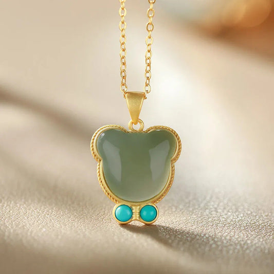 Charming Gold Necklace for Any Occasion