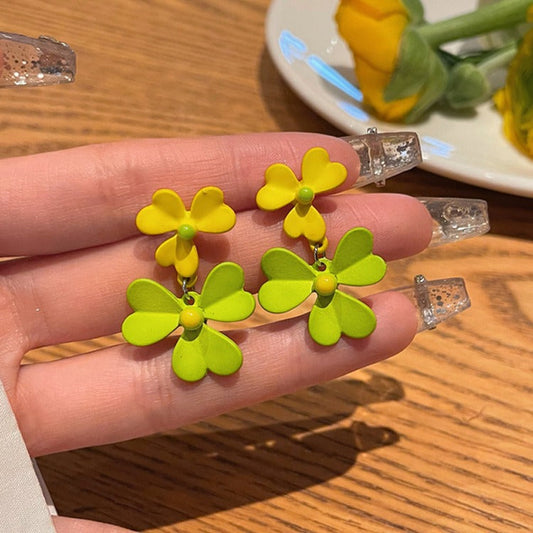 Stunning Earring for Daily Wear