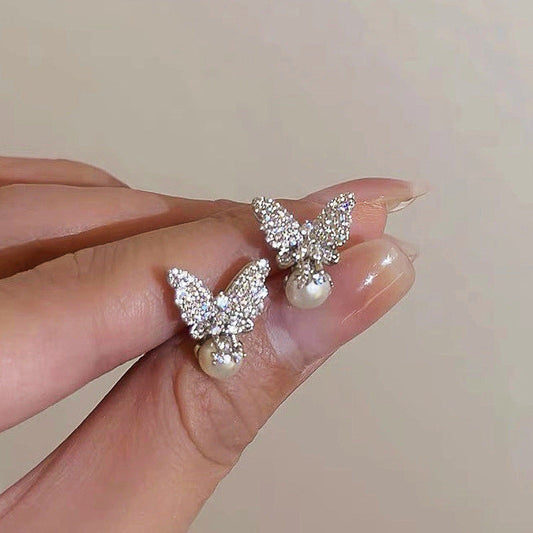 Delicate Artisan Pearl Earring