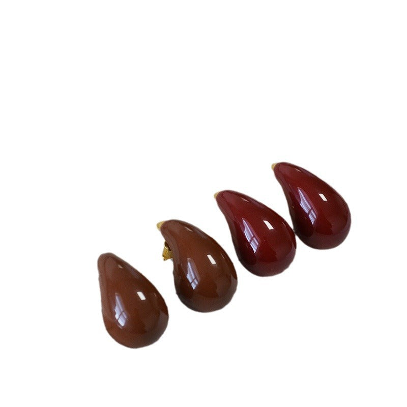 Classic Silver Earring with Timeless Appeal