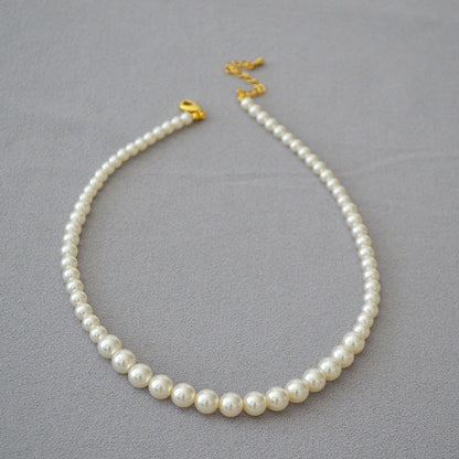 Beautiful Pearl Necklace with Unique Style