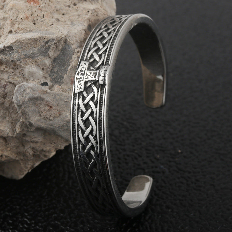 Romantic Bracelet for Special Moments