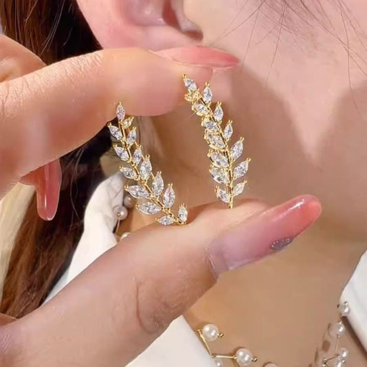 Elegant Earring for Every Occasion