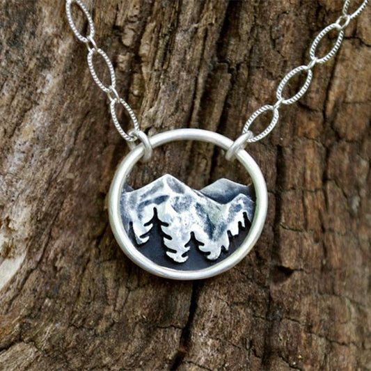 Elegant Silver Necklace for Every Occasion