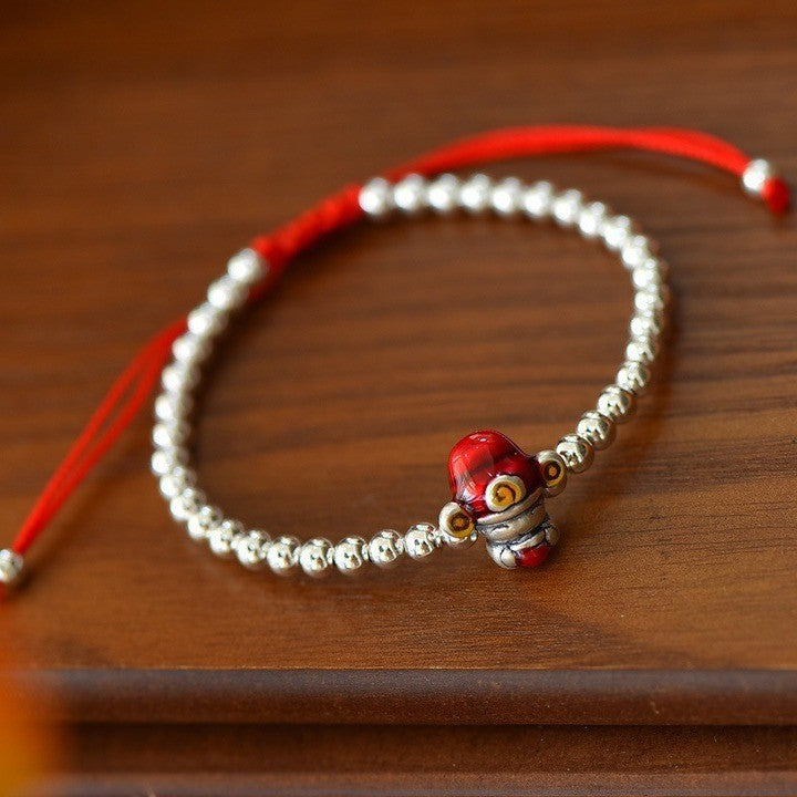 Classic Silver Bracelet with Timeless Appeal