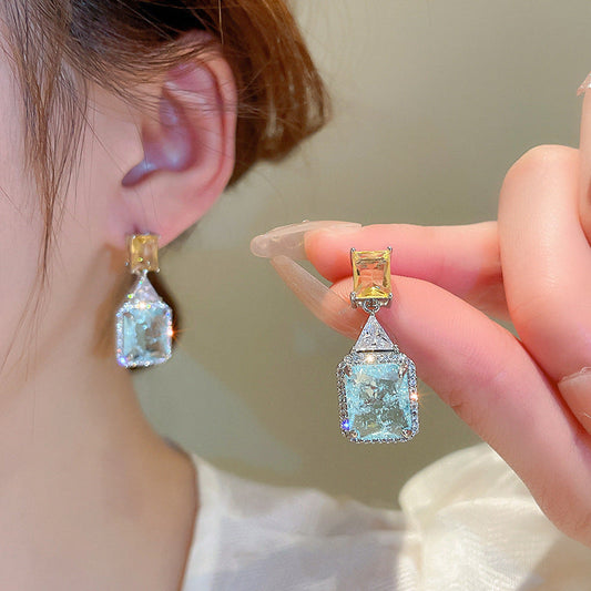 Elegant Earring for Every Occasion