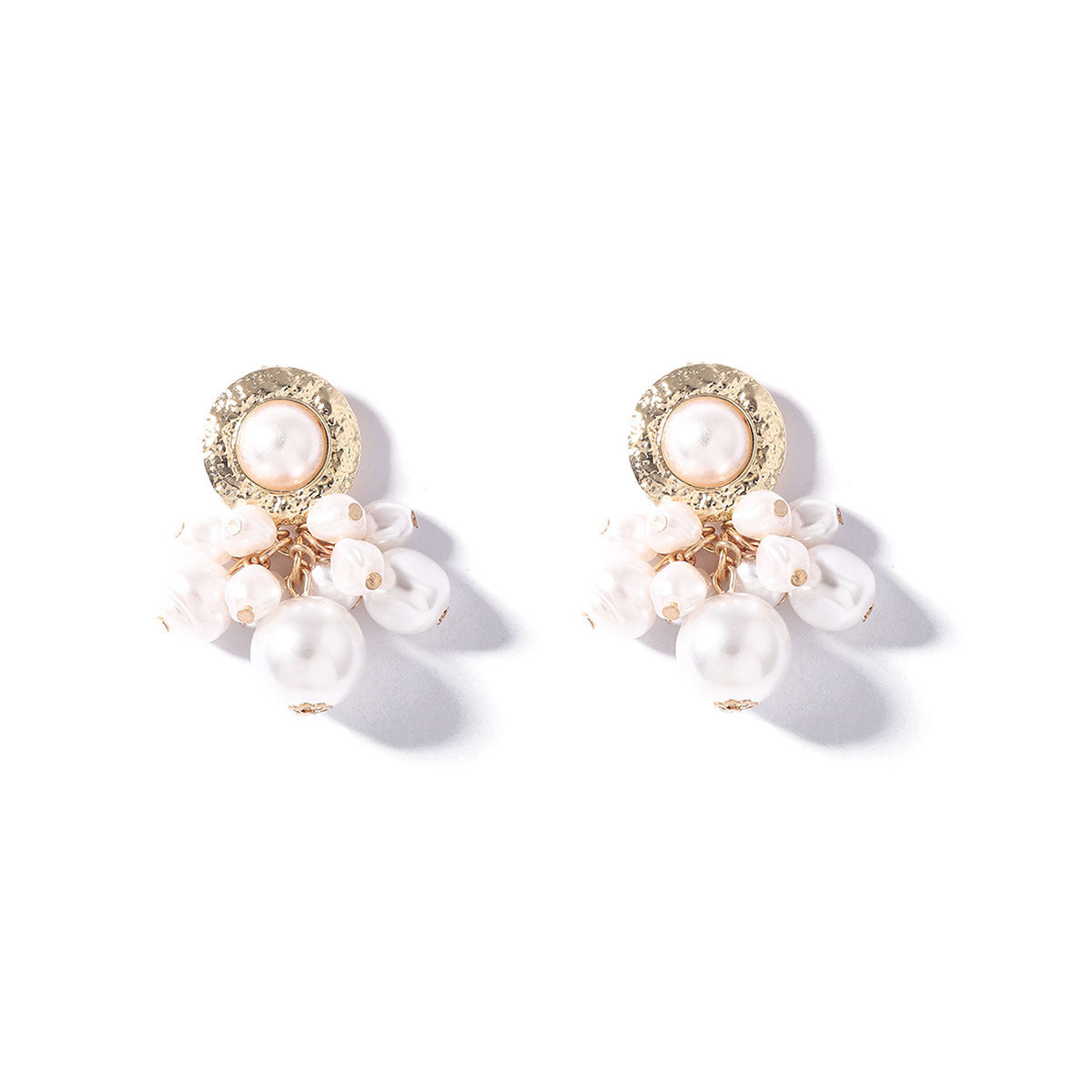 Beautiful Pearl Earring with Unique Style