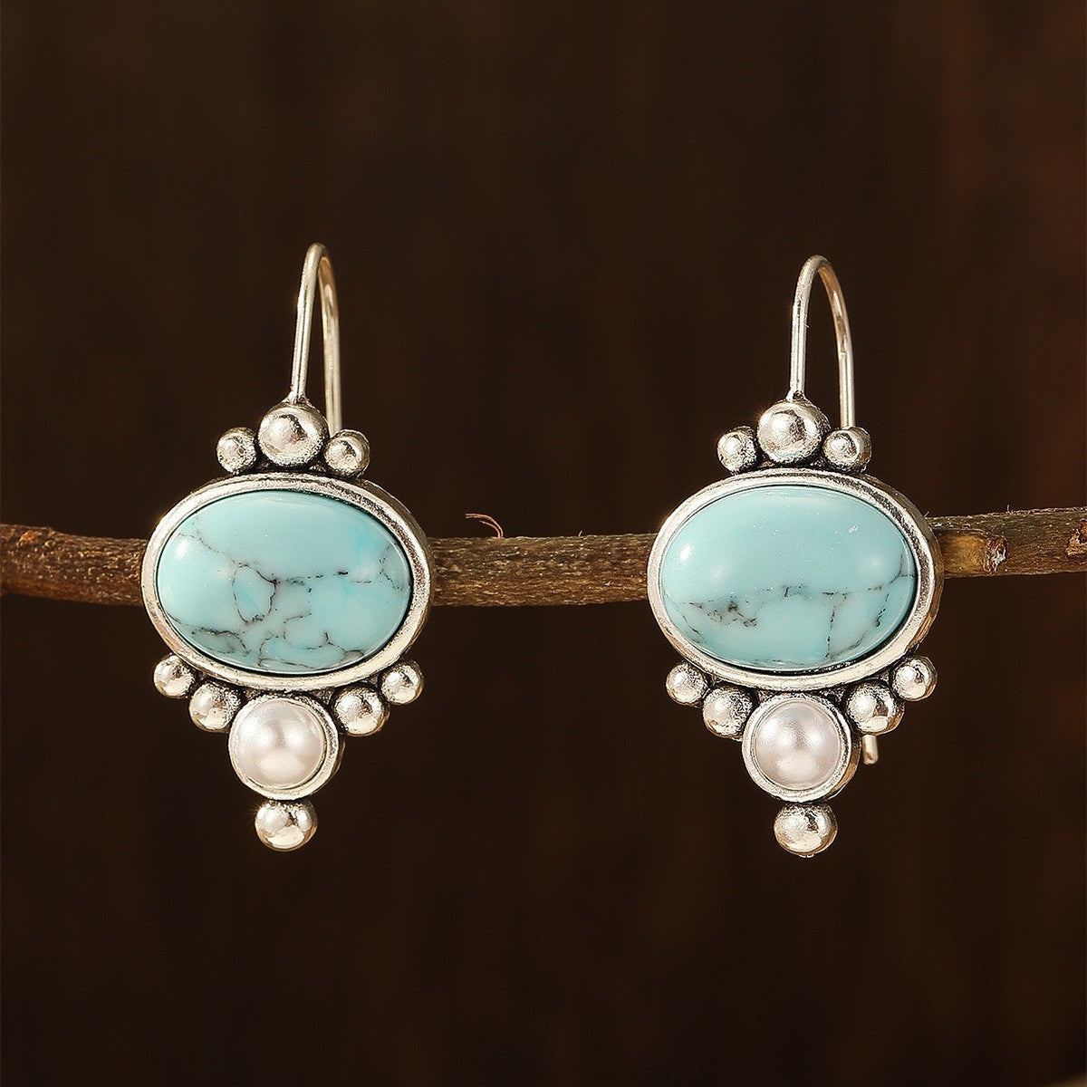 Charming Pearl Earring for Any Occasion