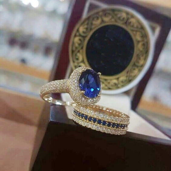 Stunning Gold Ring for Daily Wear