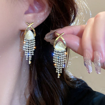 Romantic Pearl Earring for Special Moments