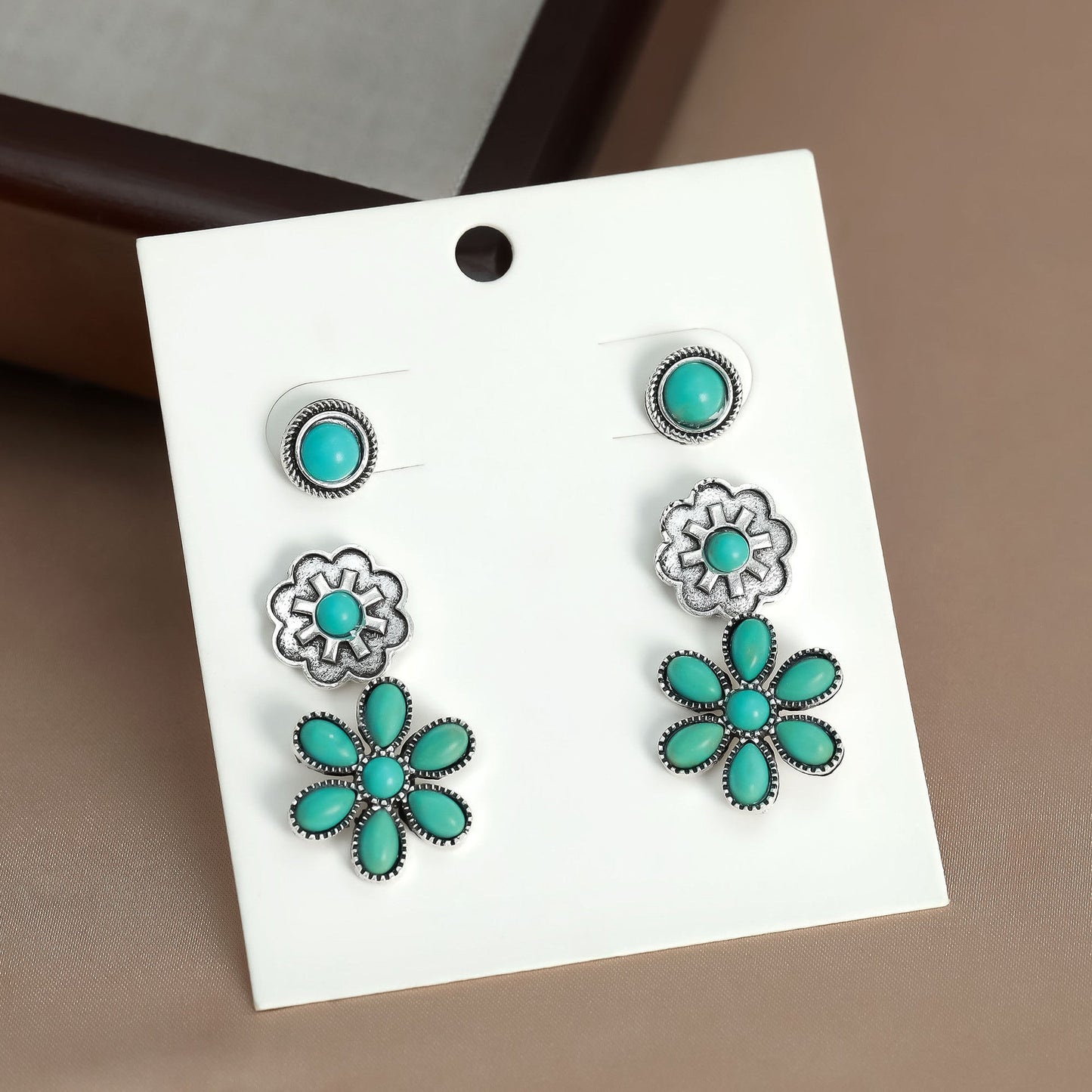 Elegant Piece for Every Occasion