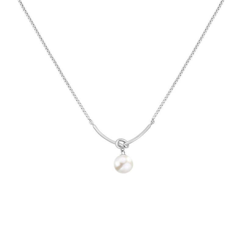 Charming Pearl Necklace for Any Occasion