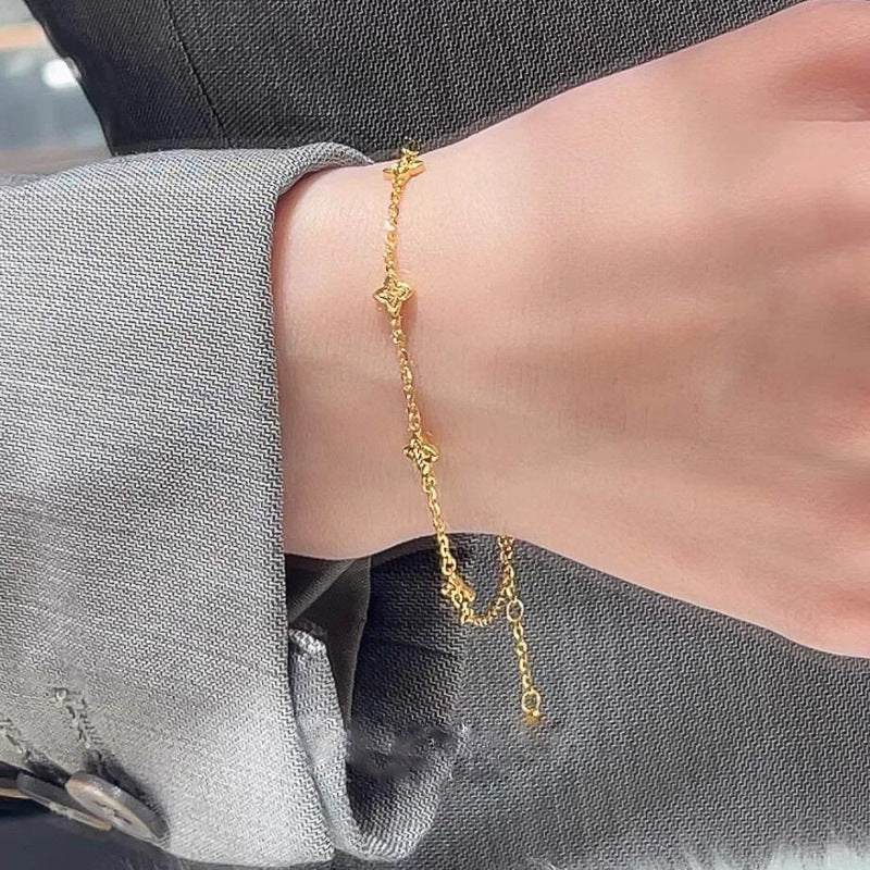 Beautiful Gold Bracelet with Unique Style