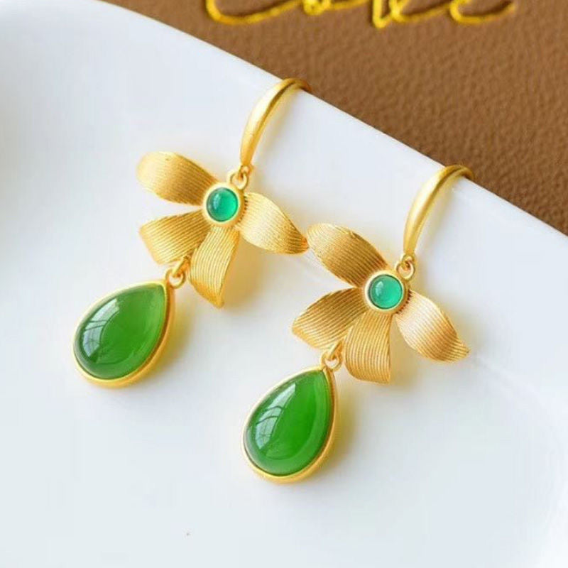 Beautiful Gold Earring with Unique Style