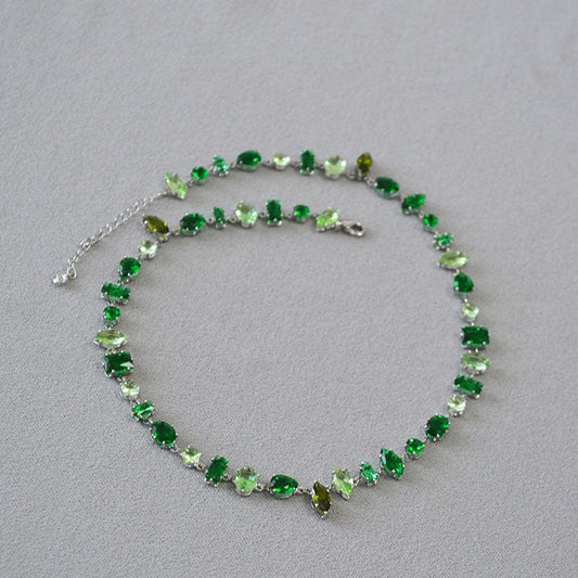 Romantic Silver Necklace for Special Moments