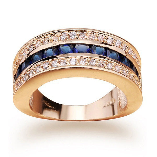 Classic Gold Ring with Timeless Appeal