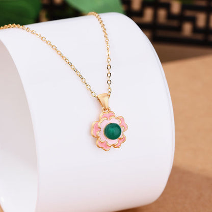 Beautiful Gold Necklace with Unique Style