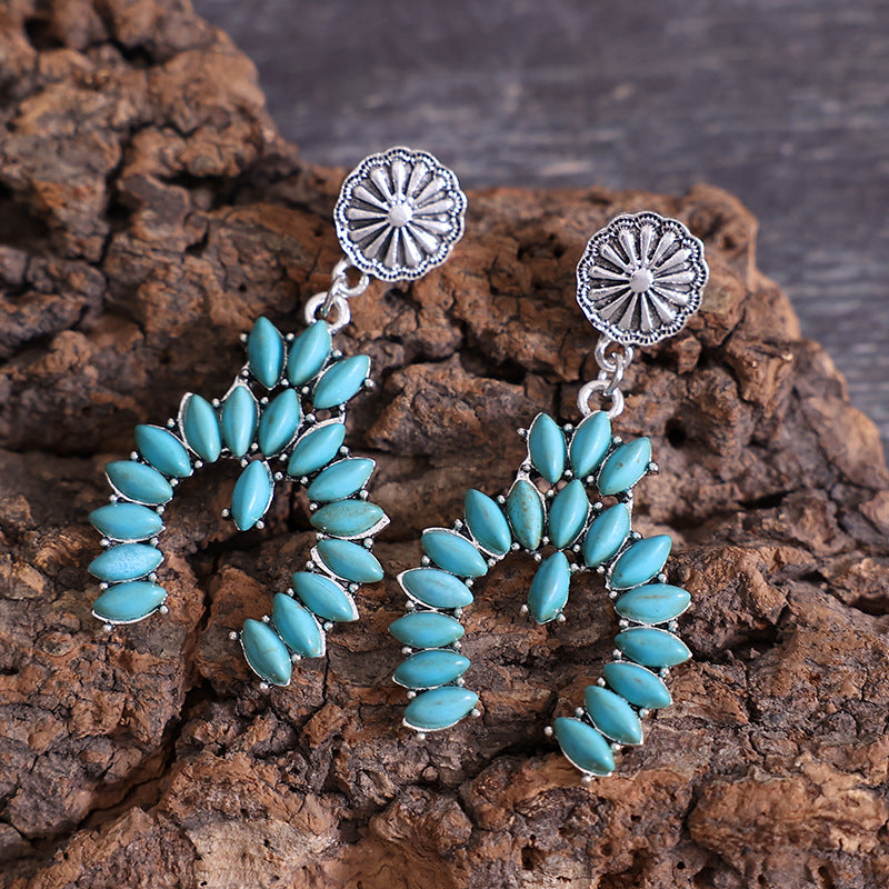 Beautiful Earring with Unique Style