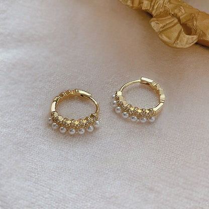 Stunning Pearl Earring for Daily Wear
