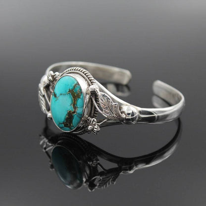Beautiful Bracelet with Unique Style