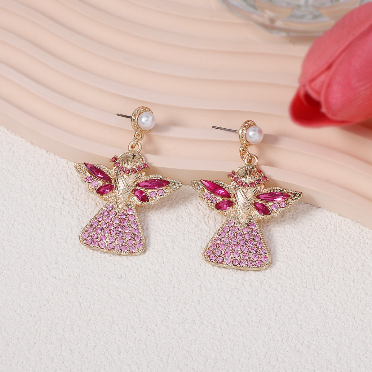Charming Pearl Earring for Any Occasion