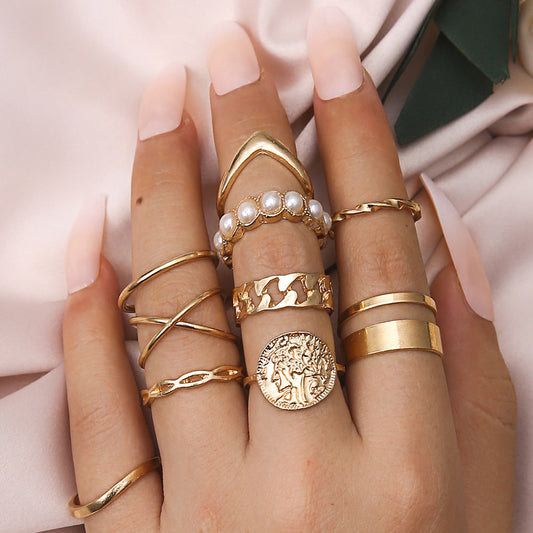 Romantic Gold Ring for Special Moments