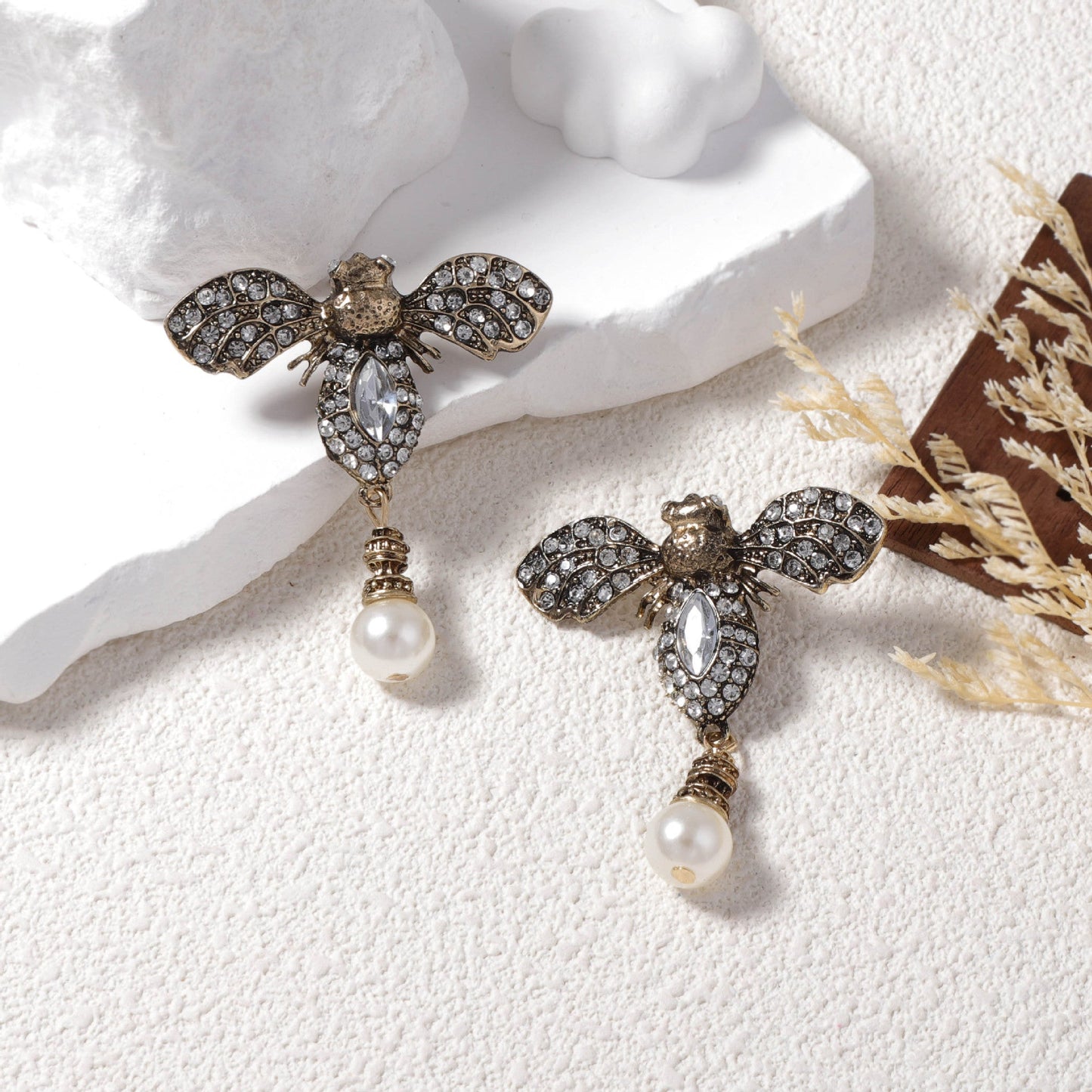 Vintage Handmade Pearl Earring