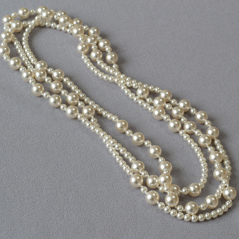 Classic Pearl Chain with Timeless Appeal