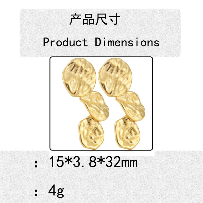Elegant Gold Earring for Every Occasion