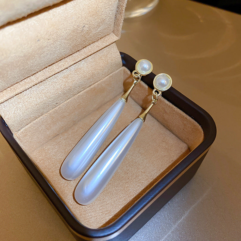 Delicate Artisan Pearl Earring