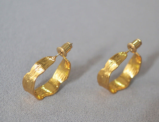 Delicate Artisan Gold Earring