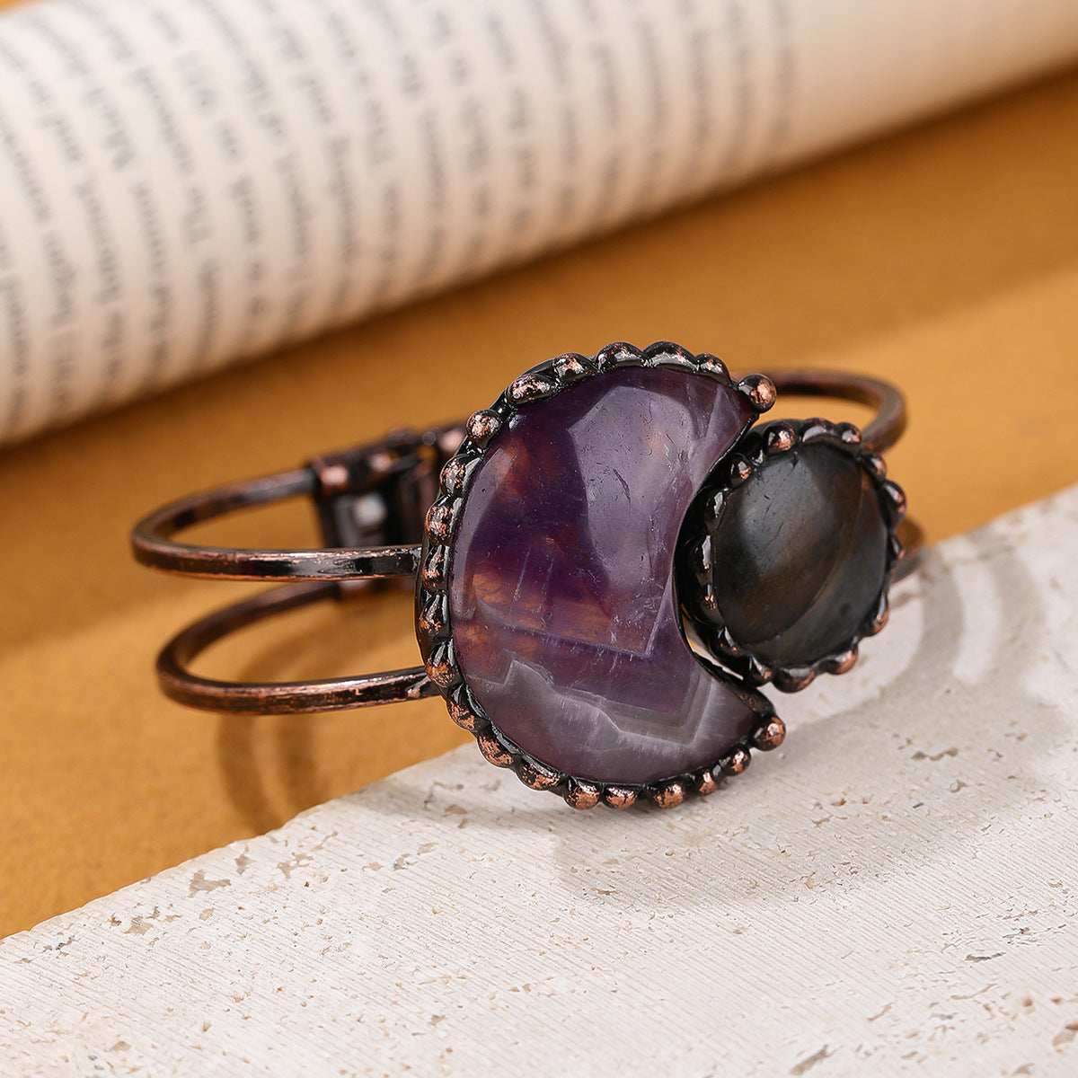 Stunning Bracelet for Daily Wear