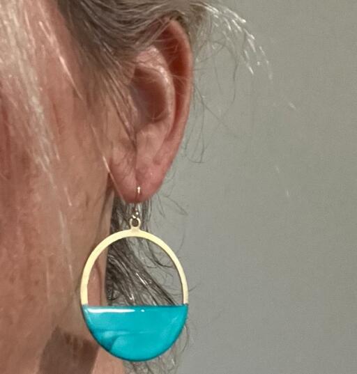 Elegant Gold Earring for Every Occasion
