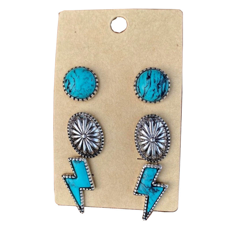 Classic Earring with Timeless Appeal